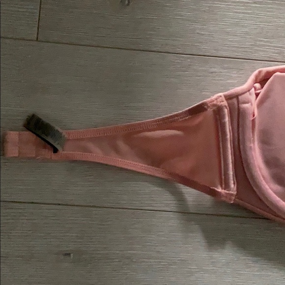 Pink crossover bandeau bikini - Picture 8 of 9